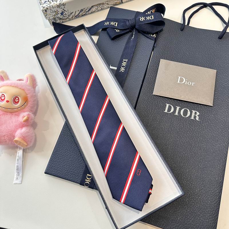 Dior Tie hm28